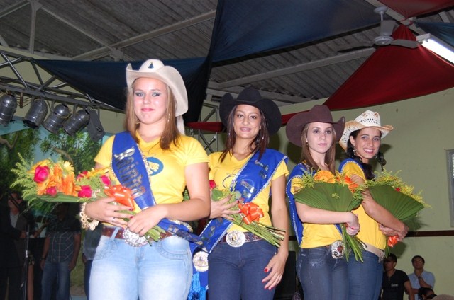 Eleita Rainha da 20ª Festa do Peão de Ipeúna 